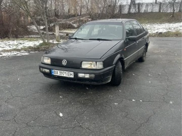 Авто Volkswagen Passat Sedan 1991 № 8288540