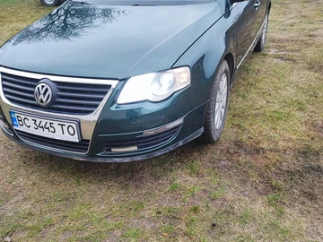 Авто Volkswagen Passat Variant 2006 № 8288565