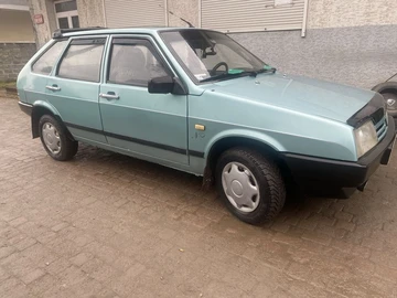 Авто ВАЗ 2109 1997 № 8288584