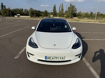 Авто Tesla Model 3 2023 № 8288681