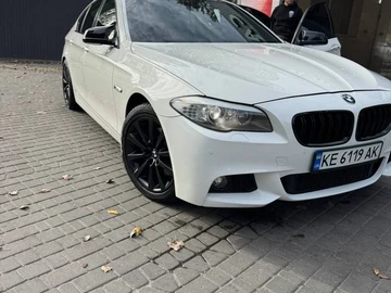Авто BMW 5 Серия 2011 № 8288719