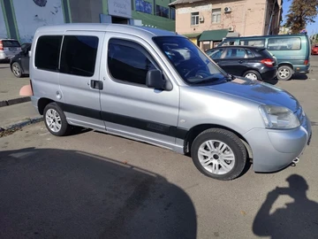 Авто Citroen Berlingo 2005 № 8288906