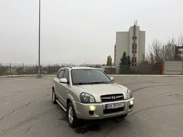 Авто Hyundai Tucson 2009 № 8289044