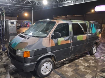 Авто Volkswagen Transporter 1998 № 8289146