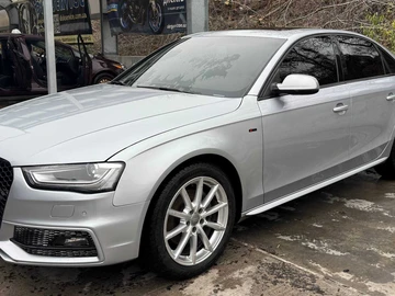 Авто Audi A4 2015 № 8289148