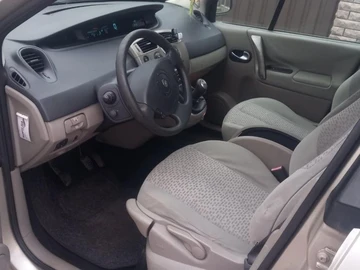 Авто Renault Scenic 2006 № 8289188