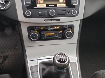 Авто Volkswagen Passat Variant 2010 № 8289497