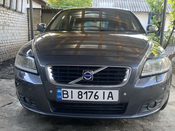 Авто Volvo V50 2008 № 8289675