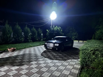 Авто Chrysler 300C 2006 № 8289676