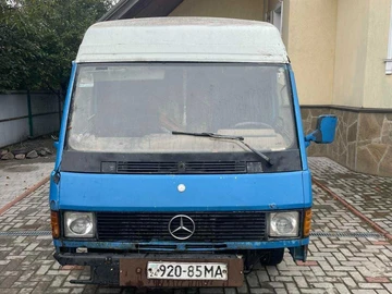 Авто Mercedes Mb 1990 № 8289878