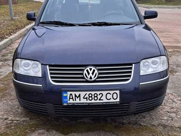 Авто Volkswagen Passat Variant 2001 № 8289888