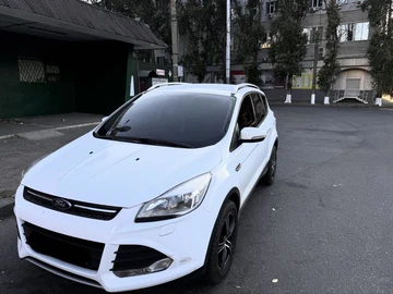 Авто Ford Kuga 2014 № 8289966