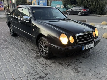 Авто Mercedes E Серия 1999 № 8290013