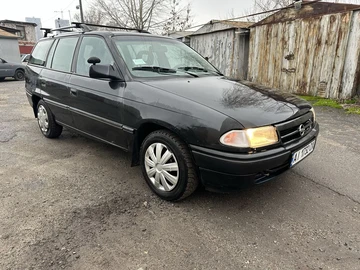Авто Opel Astra 1992 № 8290042