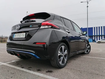 Авто Nissan Leaf 2021 № 8290057