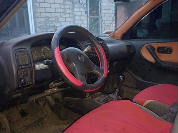 Авто Nissan Primera 1994 № 8290329