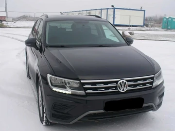 Авто Volkswagen Tiguan 2021 № 8290354