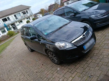 Авто Opel Zafira 2011 № 8290433