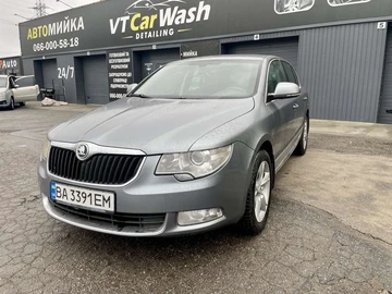 Авто Skoda Superb 2009 № 8290754