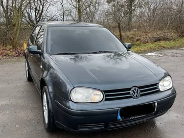 Авто Volkswagen Golf 1997 № 8291000