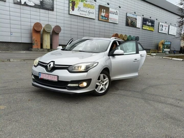 Авто Renault Megane 2013 № 8291001