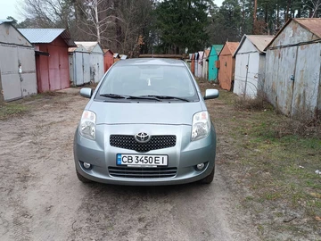 Авто Toyota Yaris 2008 № 8291065