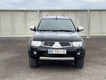 Авто Mitsubishi L 200 2013 № 8291068