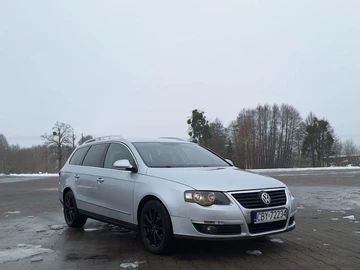Авто Volkswagen Passat Variant 2005 № 8291129