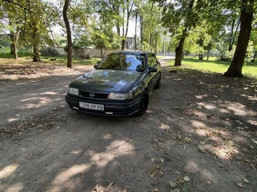 Авто Opel Vectra 1991 № 8291164