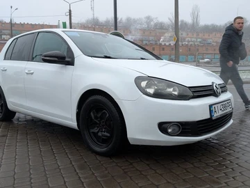 Авто Volkswagen Golf 2009 № 8291166