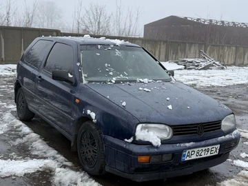 Авто Volkswagen Golf 1996 № 8291499