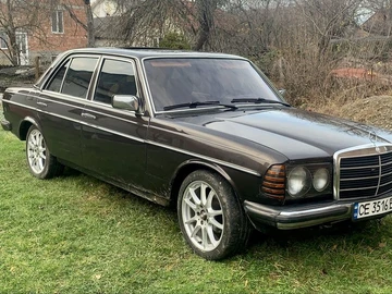 Авто Mercedes E Серия 1982 № 8291702
