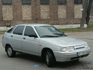 Авто ВАЗ 2112 2004 № 8291728