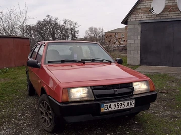 Авто ВАЗ 2109 1990 № 8291812
