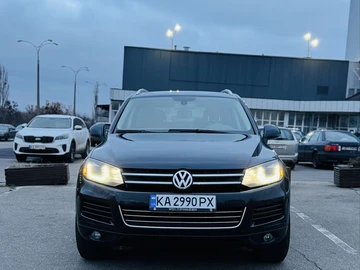 Авто Volkswagen Touareg 2013 № 8292110