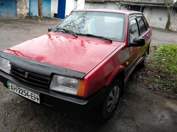 Авто ВАЗ 21099 1994 № 8292138