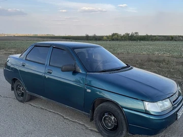Авто ВАЗ 2110 2000 № 8292151