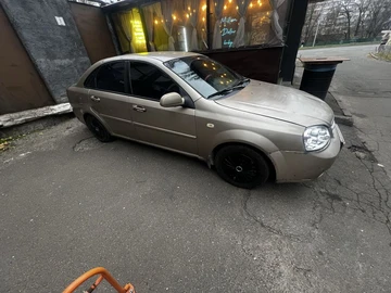 Авто Chevrolet Lacetti 2004 № 8292455