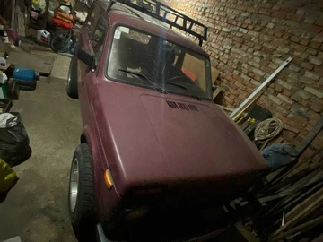 Авто ВАЗ 21213 2004 № 8292694