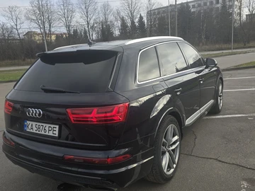 Авто Audi Q7 2015 № 8292695