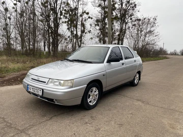 Авто ВАЗ 2112 2002 № 8292715