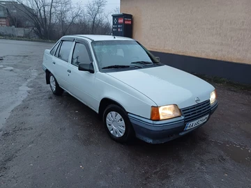 Авто Opel Kadett 1986 № 8292731