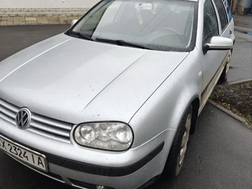 Авто Volkswagen Golf 2000 № 8292845