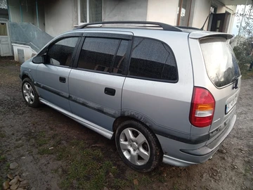 Авто Opel Zafira 2003 № 8292949