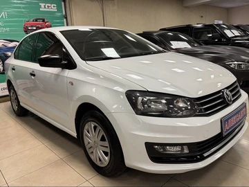 Авто Volkswagen Polo 2017 № 8293020