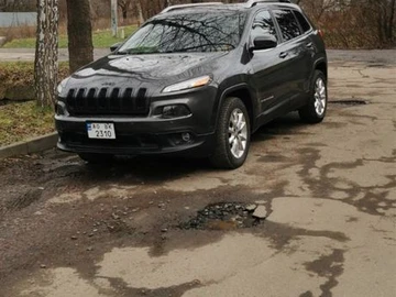 Авто Jeep Cherokee 2015 № 8293036