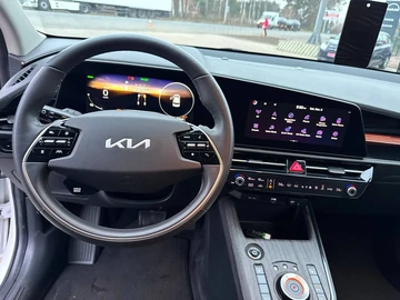 Авто KIA Niro 2023 № 8293047