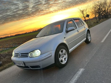 Авто Volkswagen Golf 2003 № 8293055
