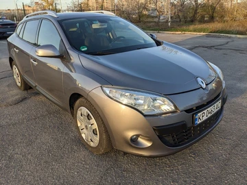 Авто Renault Megane 2011 № 8293132