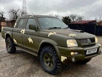 Авто Mitsubishi L 200 2005 № 8293141
